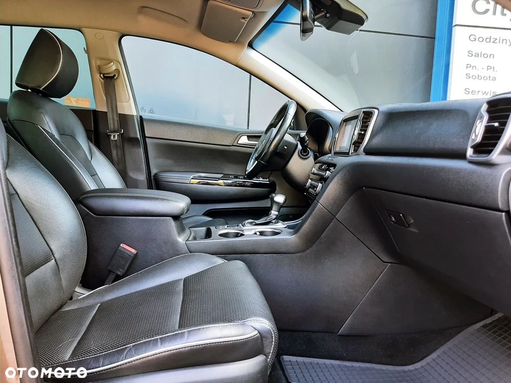 Kia Sportage 1.6 T-GDI L Business Line Plus 4WD DCT - 26
