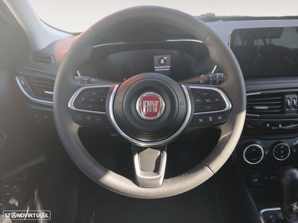 Fiat Tipo Station Wagon Cross 1.5 GSE T4 Cross DCT - 12