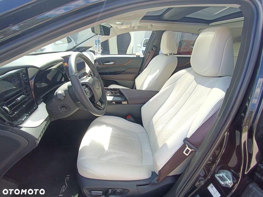 Toyota Mirai Executive - 8