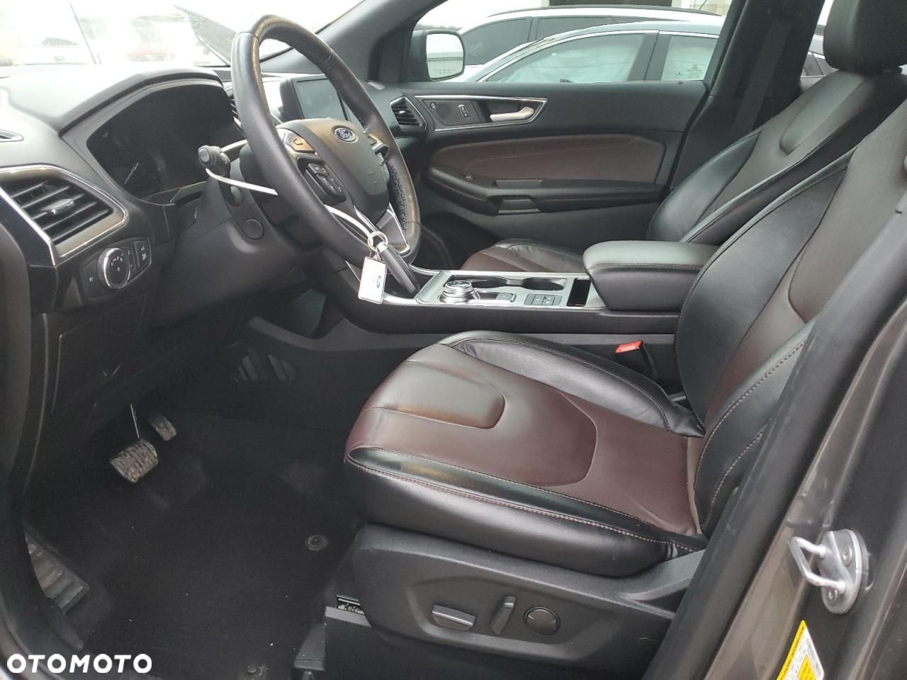 Ford Edge - 7