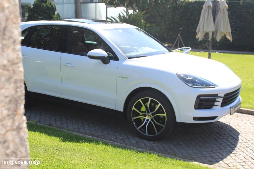 Porsche Cayenne S E-Hybrid - 5