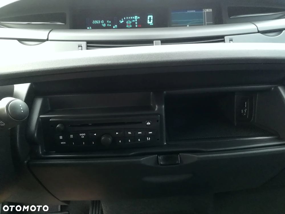 Renault Grand Espace 2.0 dCi Alcantara - 9