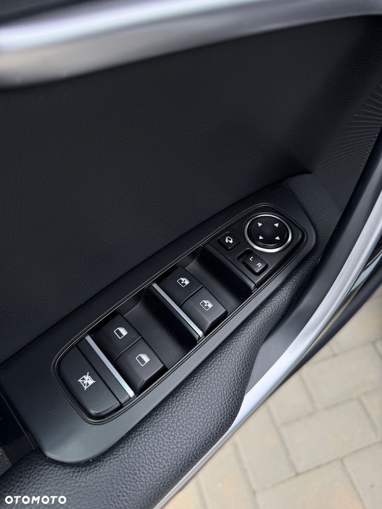 Kia Ceed 1.5 T-GDI Business Line - 18