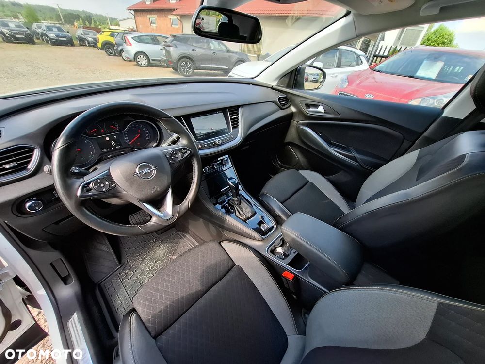 Opel Grandland X - 10