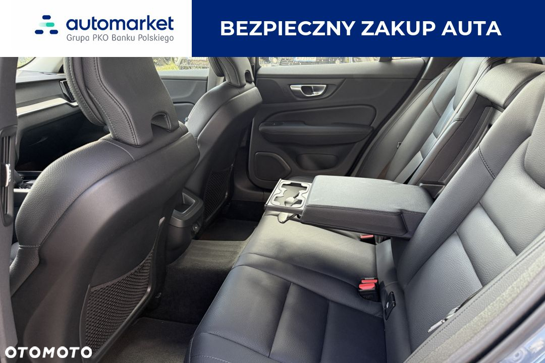 Volvo V60 B3 B Plus Dark - 8