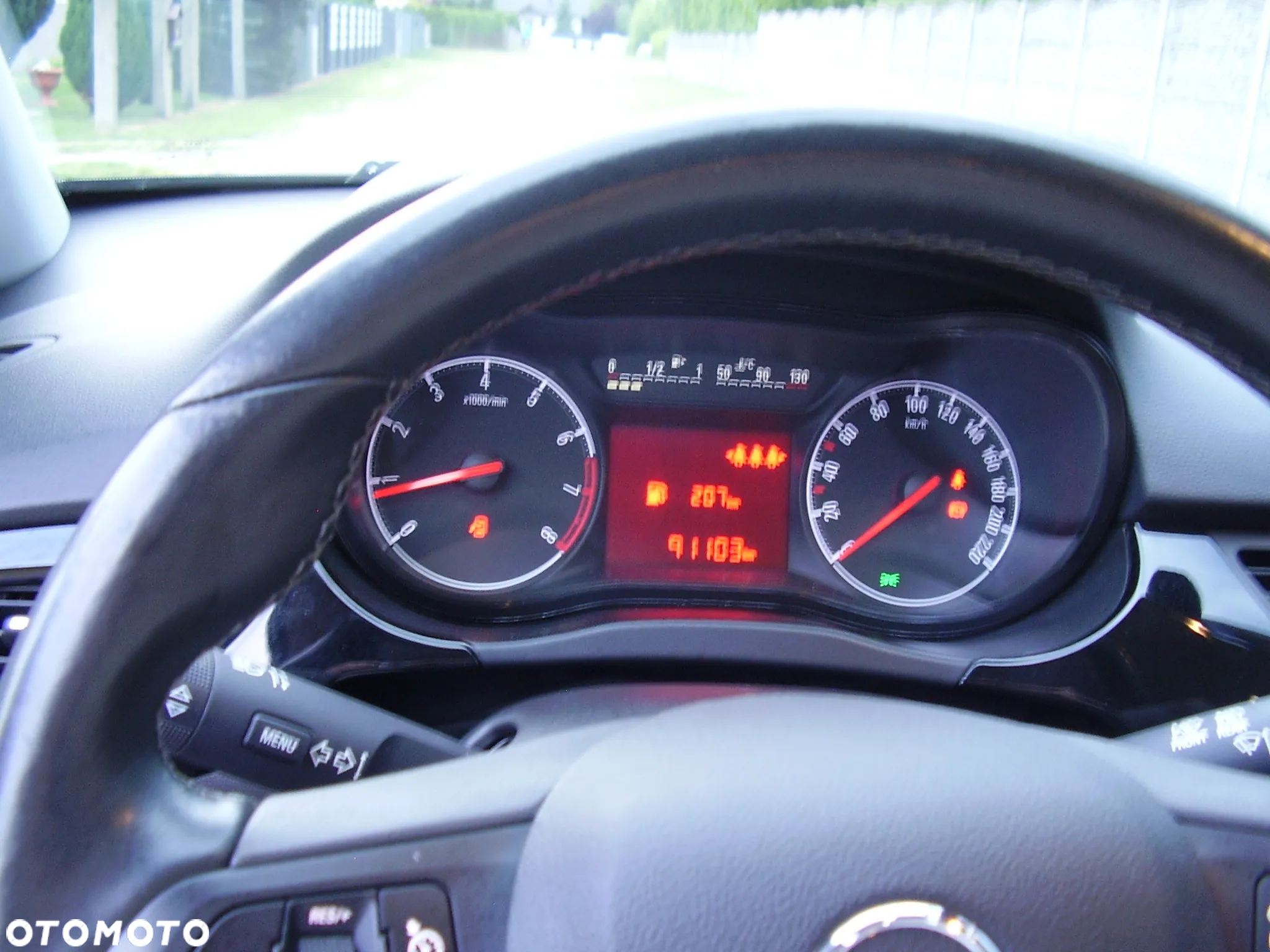 Opel Corsa 1.4 T Cosmo S&S - 26