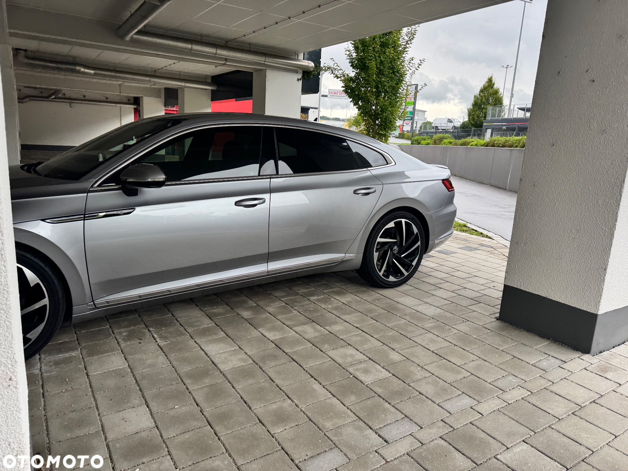 Volkswagen Arteon 2.0 TSI OPF 4Motion DSG R-Line - 17