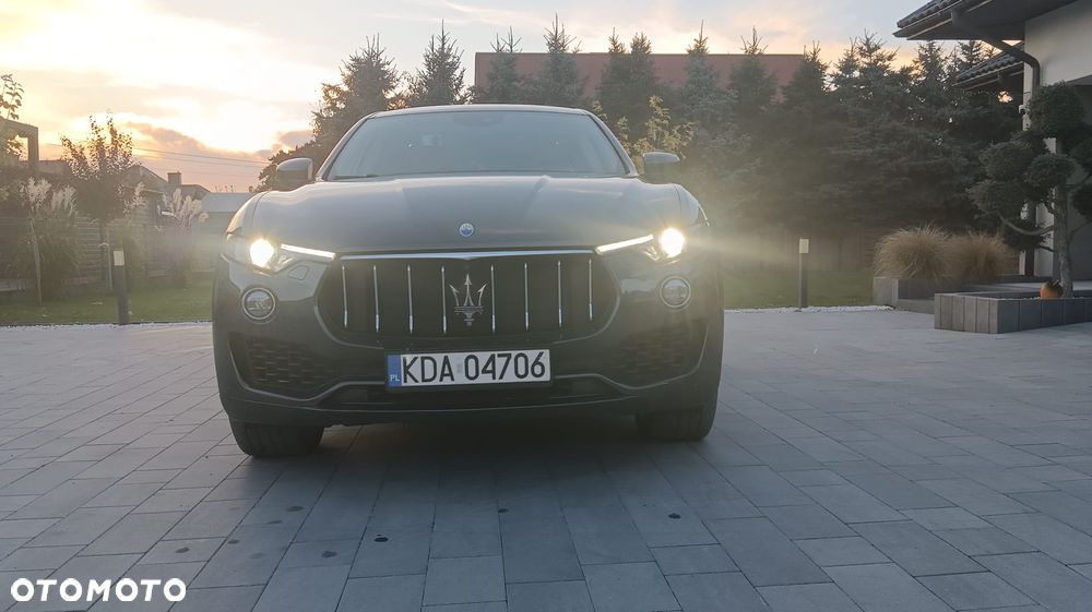 Maserati Levante - 4
