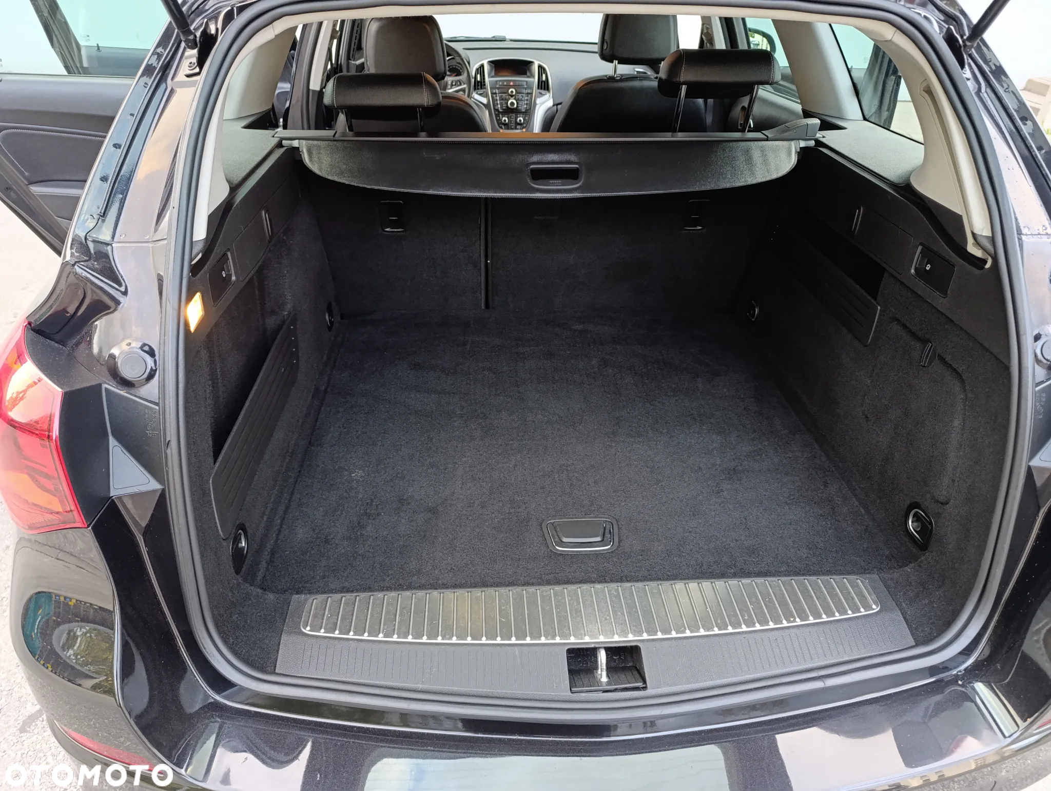 Opel Astra 1.4 Turbo Innovation - 31