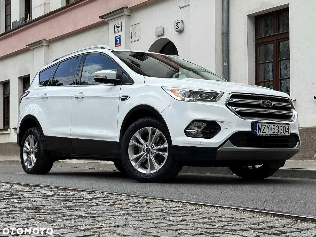 Ford Kuga 1.5 TDCi FWD Titanium - 25