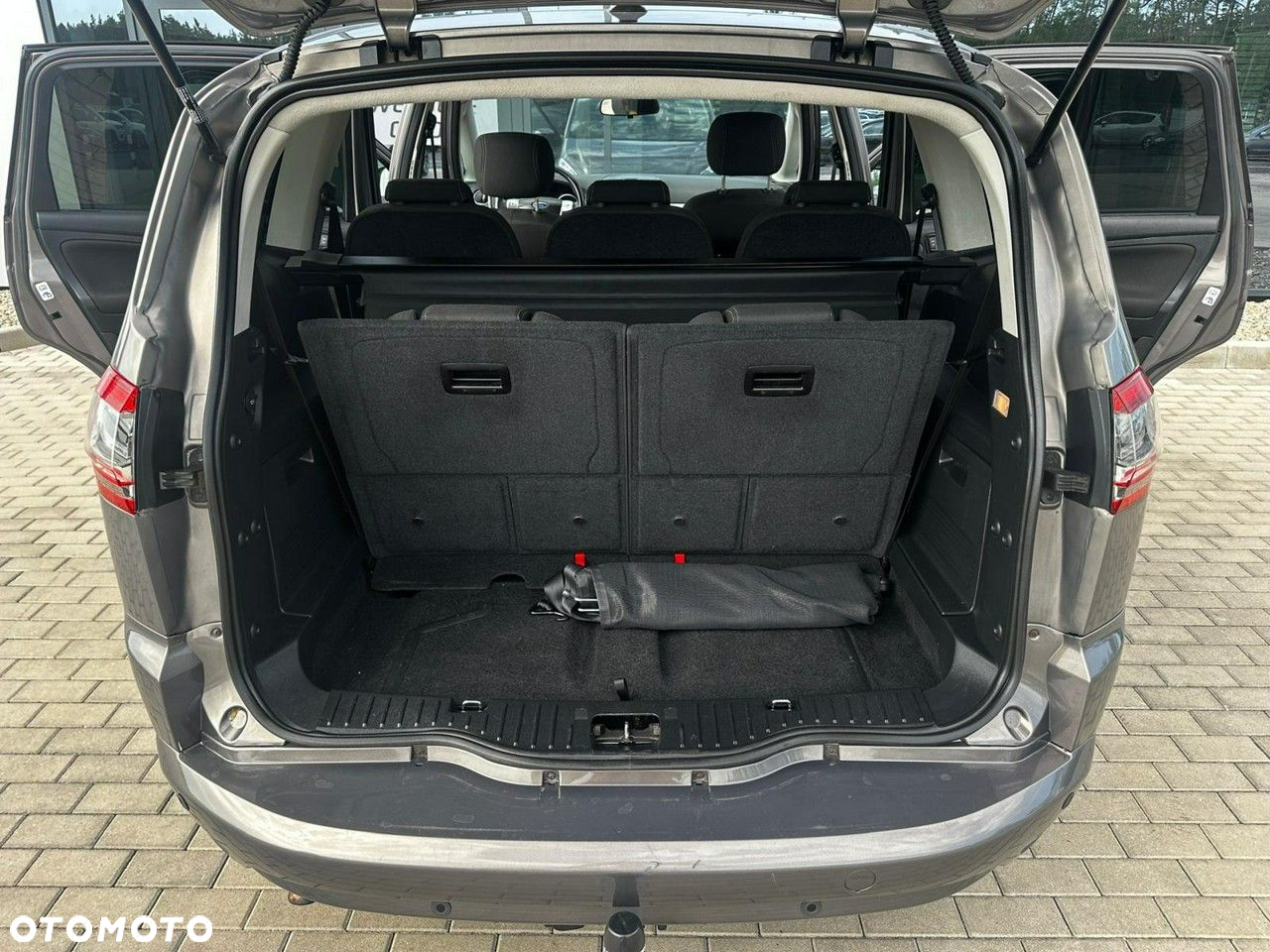 Ford S-Max 2.0 TDCi DPF Titanium - 29