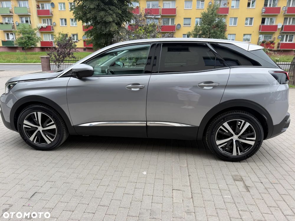 Peugeot 3008 1.2 PureTech Allure S&S - 18