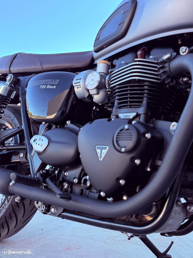 Triumph Bonneville t120 Black - 15