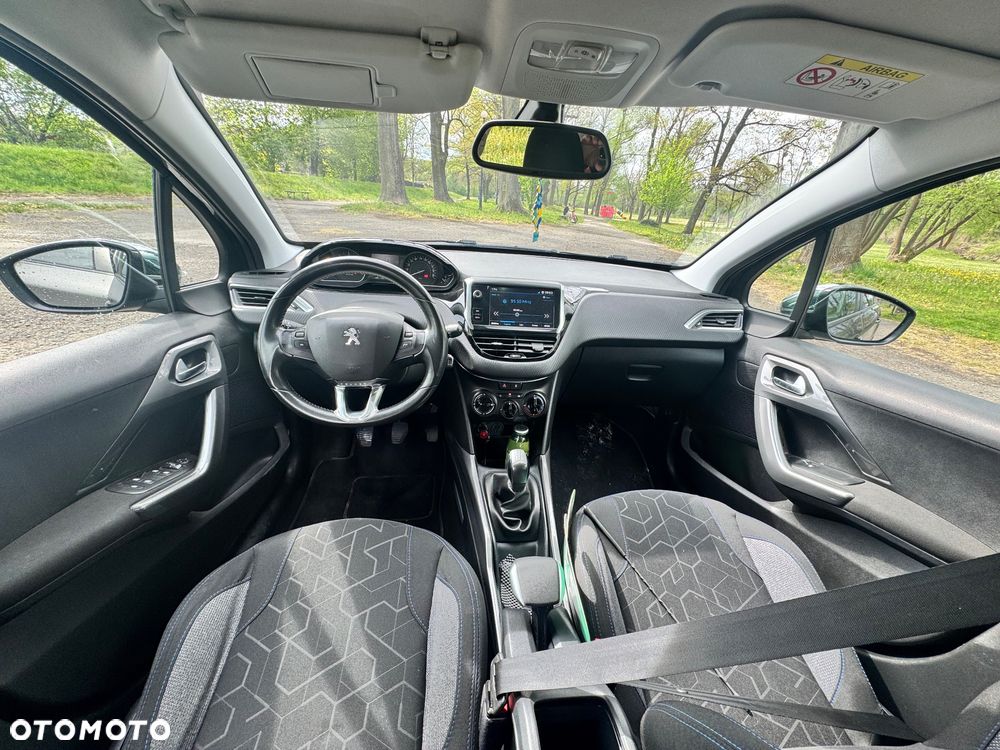Peugeot 2008 1.6 BlueHDi Style - 20