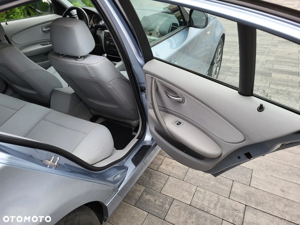 BMW Seria 1 - 13