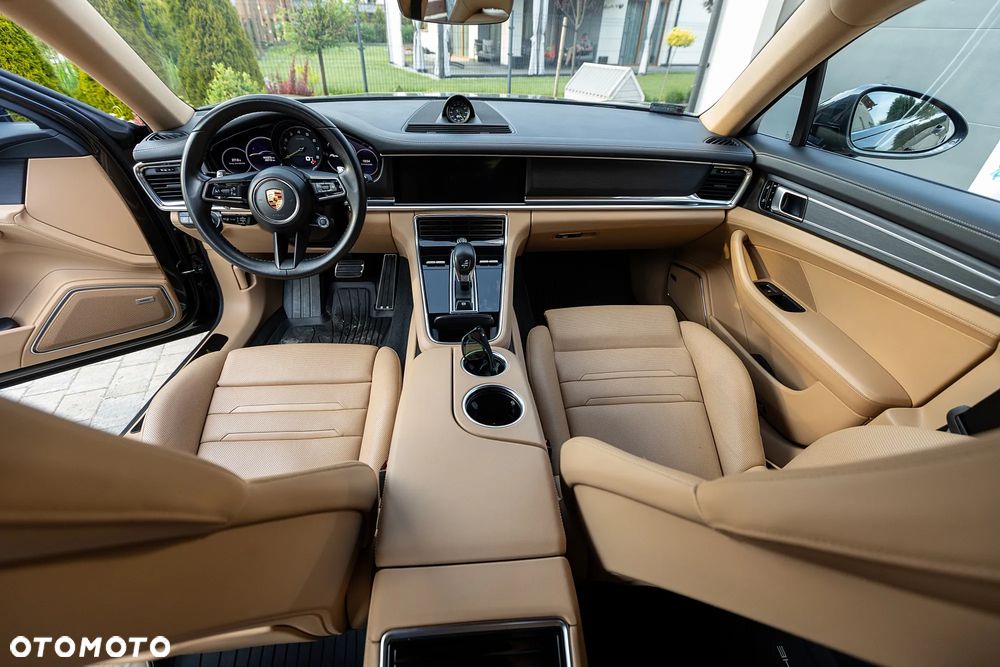 Porsche Panamera 4 E-Hybrid Platinum Edition - 6