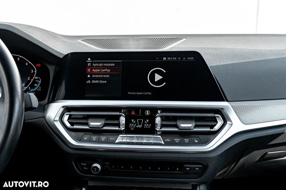 BMW Seria 3 330e Aut. M Sport - 27