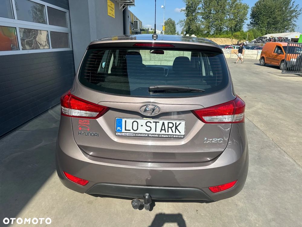 Hyundai ix20 1.4 blue Comfort - 8