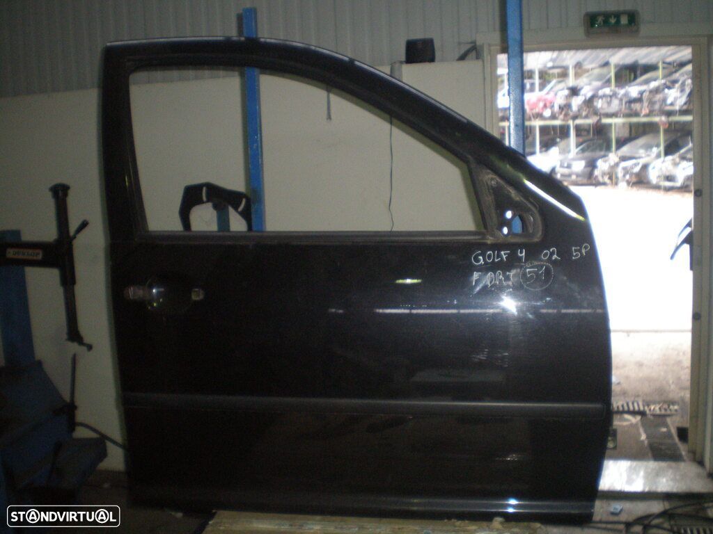 Porta REF51 VW GOLF 4 2002 5P PRETA FD - 1