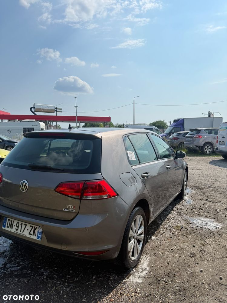 Volkswagen Golf - 3
