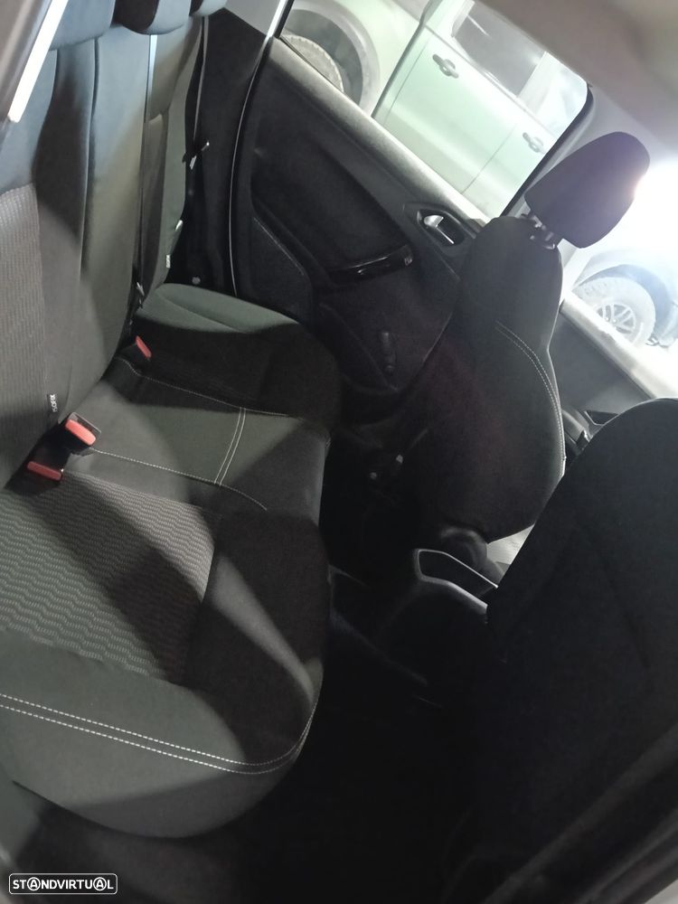 Peugeot 208 HDi 68 Access - 7