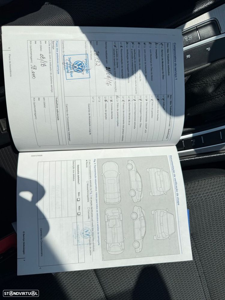 VW Golf Variant 1.6 TDi Confortline DSG - 17