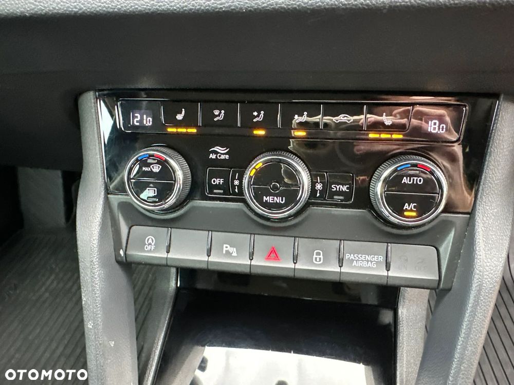 Skoda Karoq 1.5 TSI ACT Ambition DSG - 22