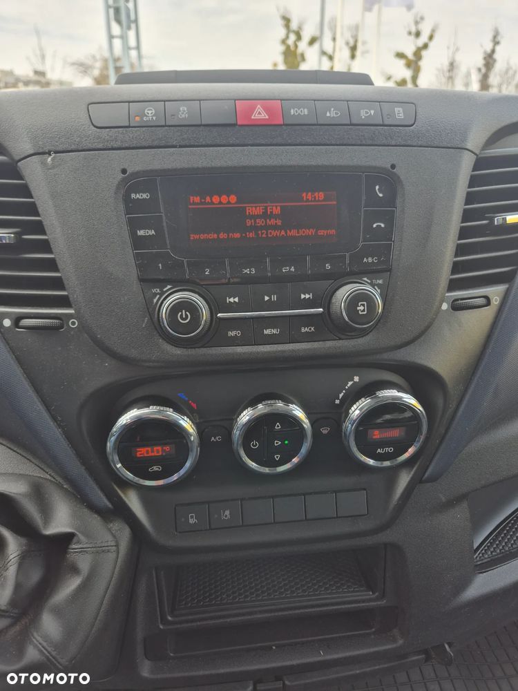 Iveco 50C/35 (31978) - 15