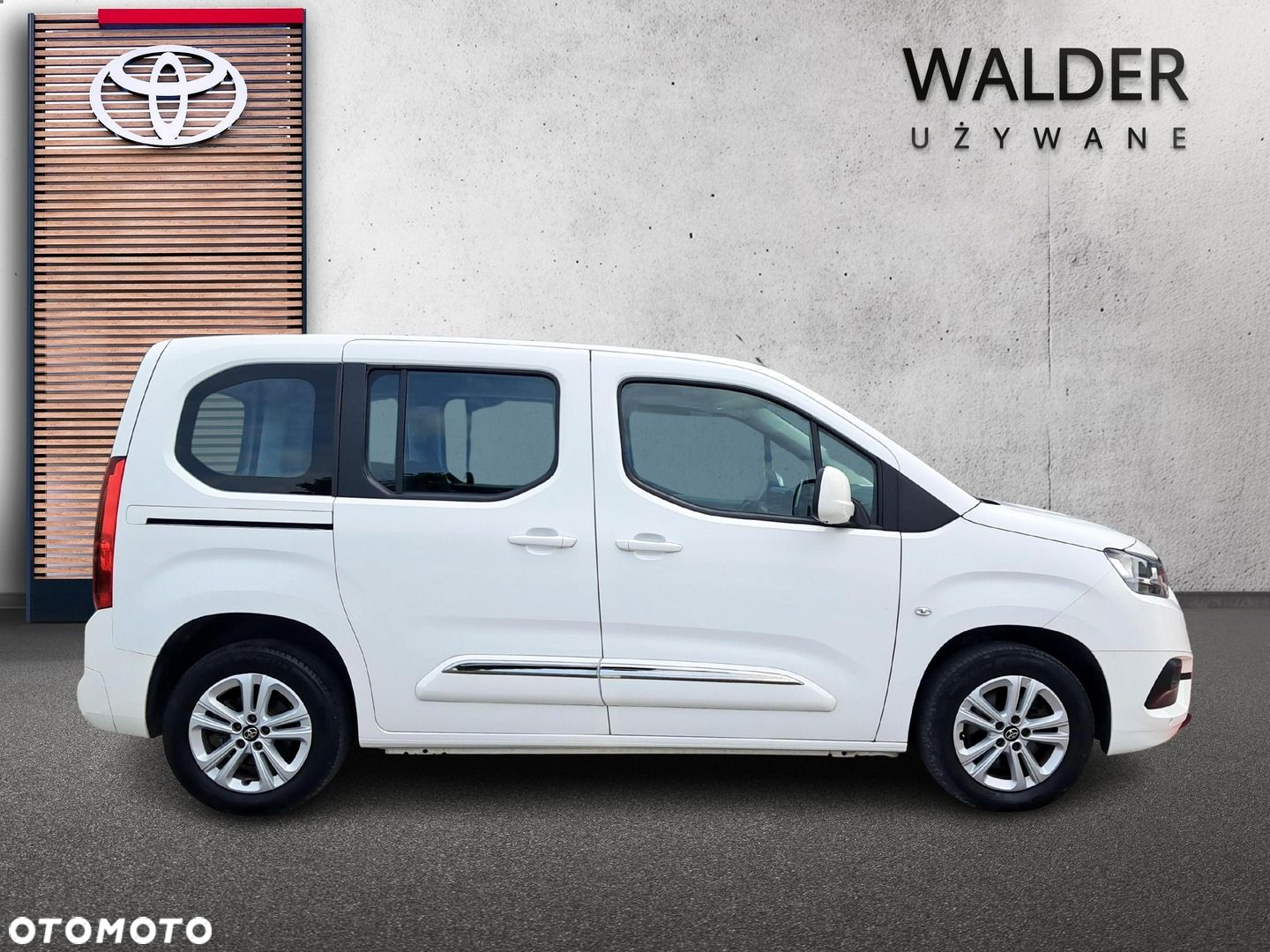 Toyota Proace City Verso 1.5 D-4D Business - 6