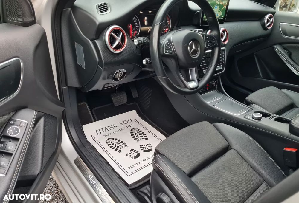 Mercedes-Benz A 180 7G-DCT - 11