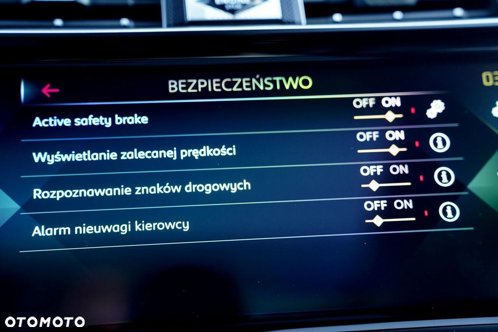 DS Automobiles DS 7 Crossback - 38