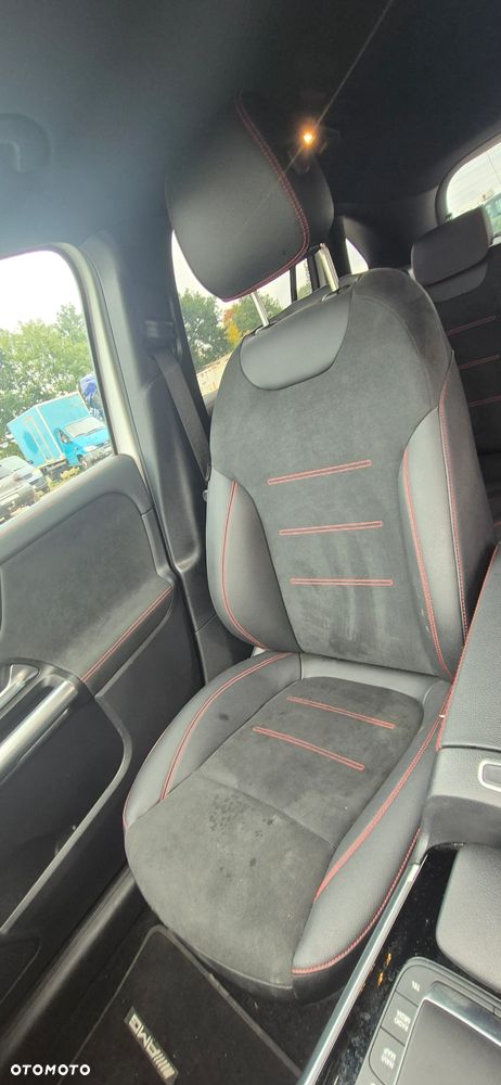 Mercedes-Benz GLA - 31