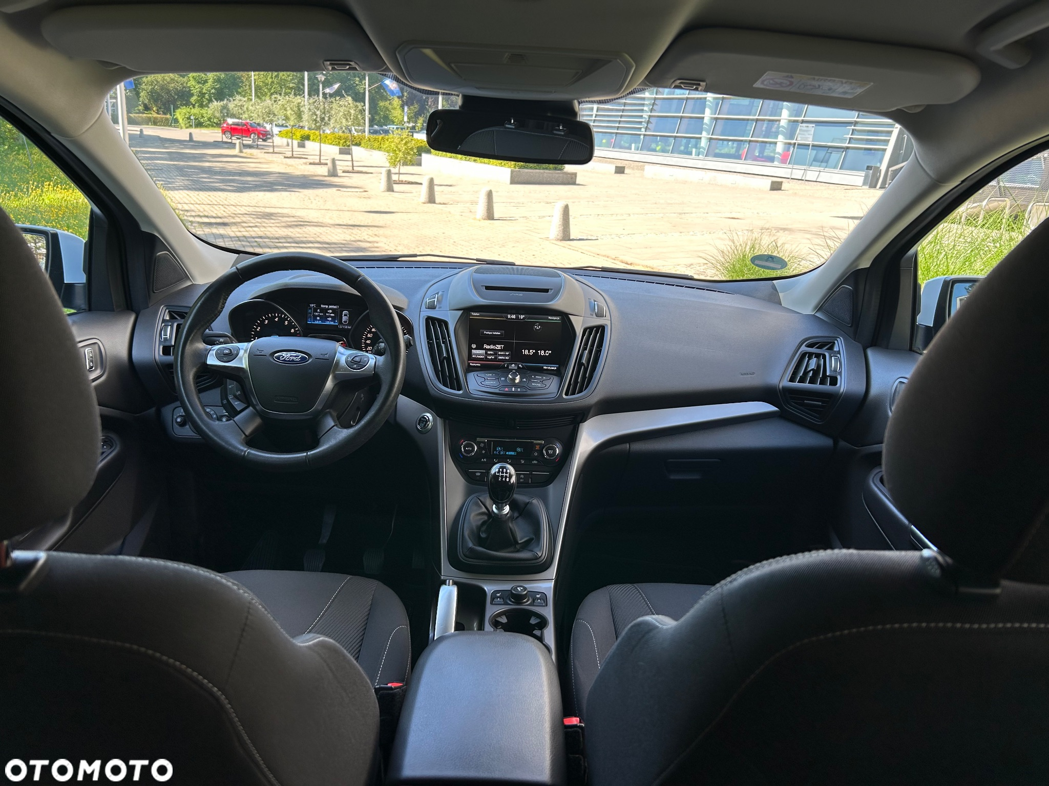 Ford Kuga 1.5 EcoBoost 2x4 Titanium - 30