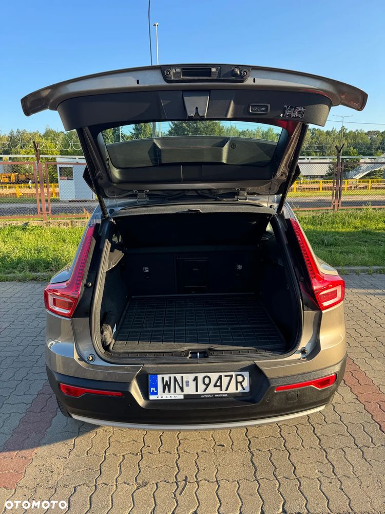 Volvo XC 40 T3 Momentum Pro - 7