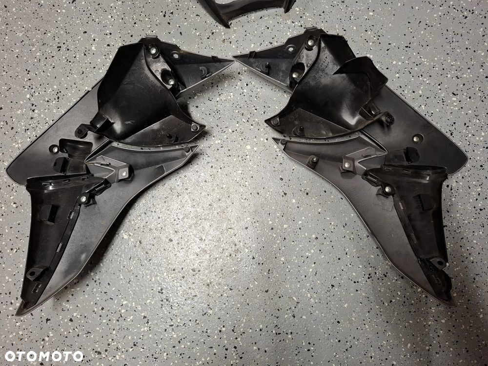 Suzuki GSXS 1000 boczek owiewka bok prawy - 7
