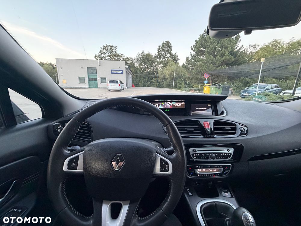 Renault Grand Scenic dCi 130 FAP Bose Edition - 20