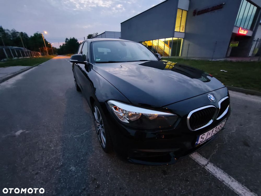 BMW Seria 1 118i - 22