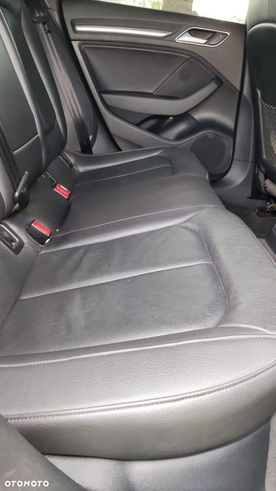 Audi A3 Limousine 1.8 TFSI S tronic Ambiente - 2