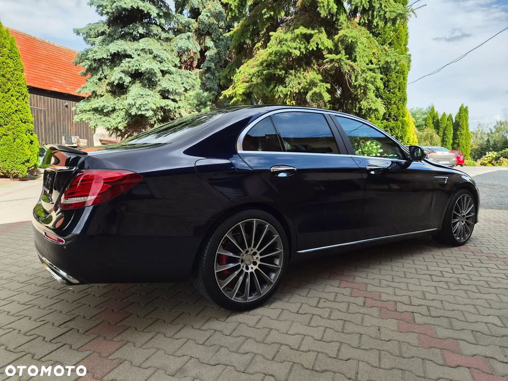 Mercedes-Benz Klasa E - 8