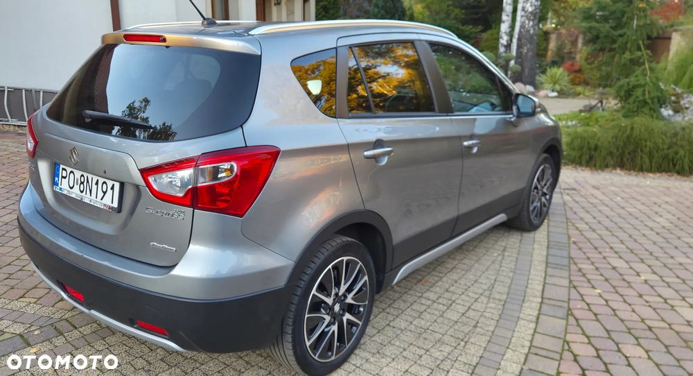 Suzuki SX4 S-Cross 1.6 Premium 4WD - 2