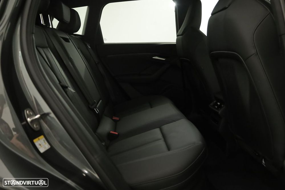 Audi Q6 e-tron 100 kWh Performance SE Business - 22