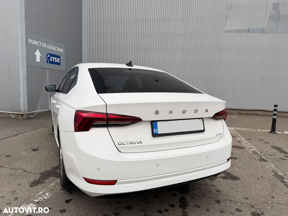 Skoda Octavia 2.0 TDI Style - 9
