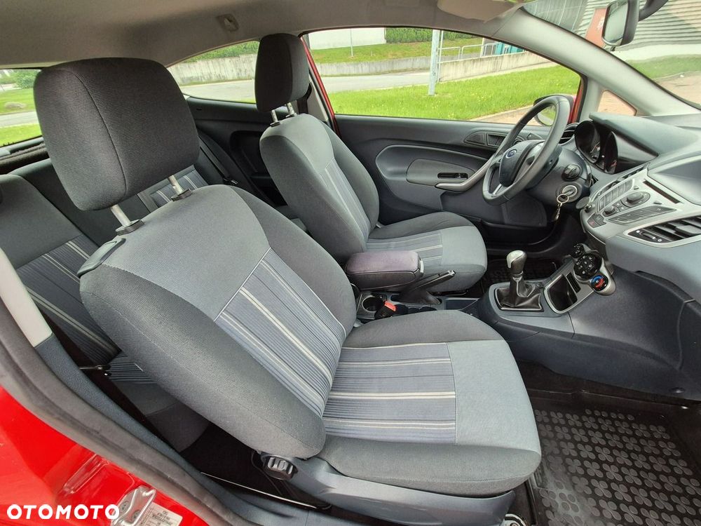 Ford Fiesta 1.25 Trend - 14