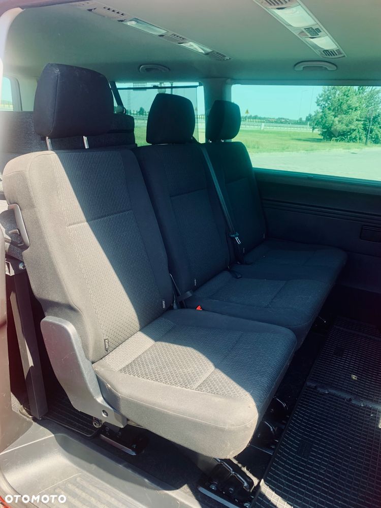 Volkswagen Caravelle 2.0 TDI L2 Highline DSG - 4