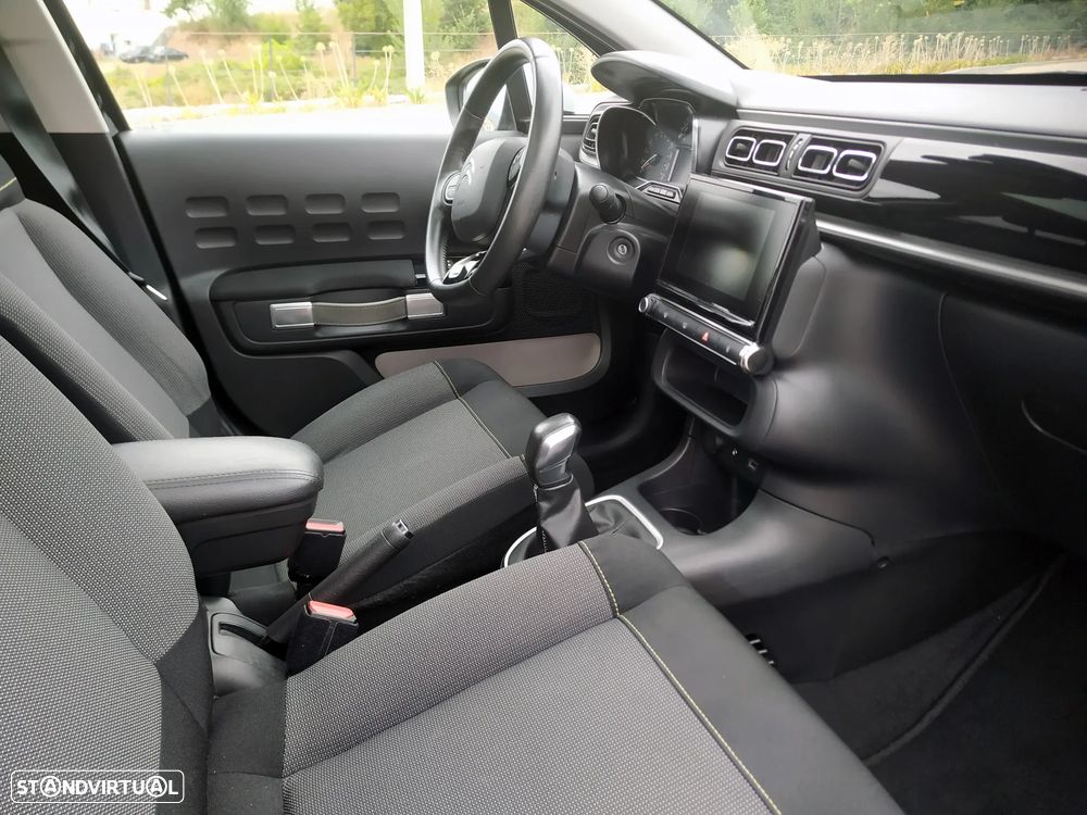 Citroën C3 1.2 PureTech Shine - 6