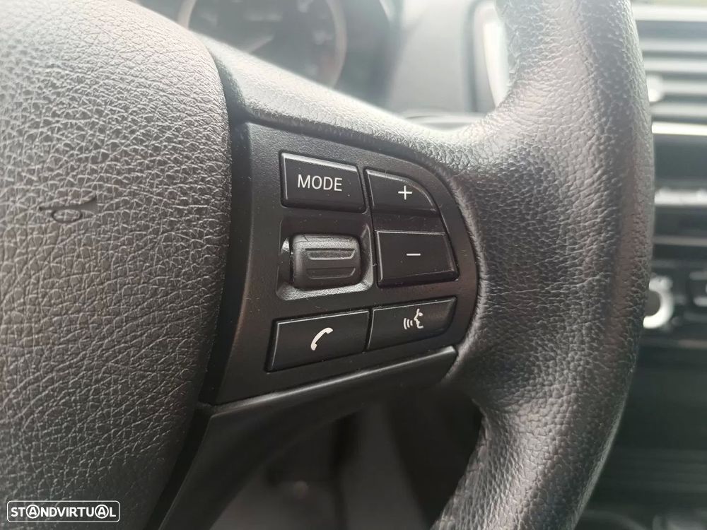 BMW 116 d Sport Line - 20