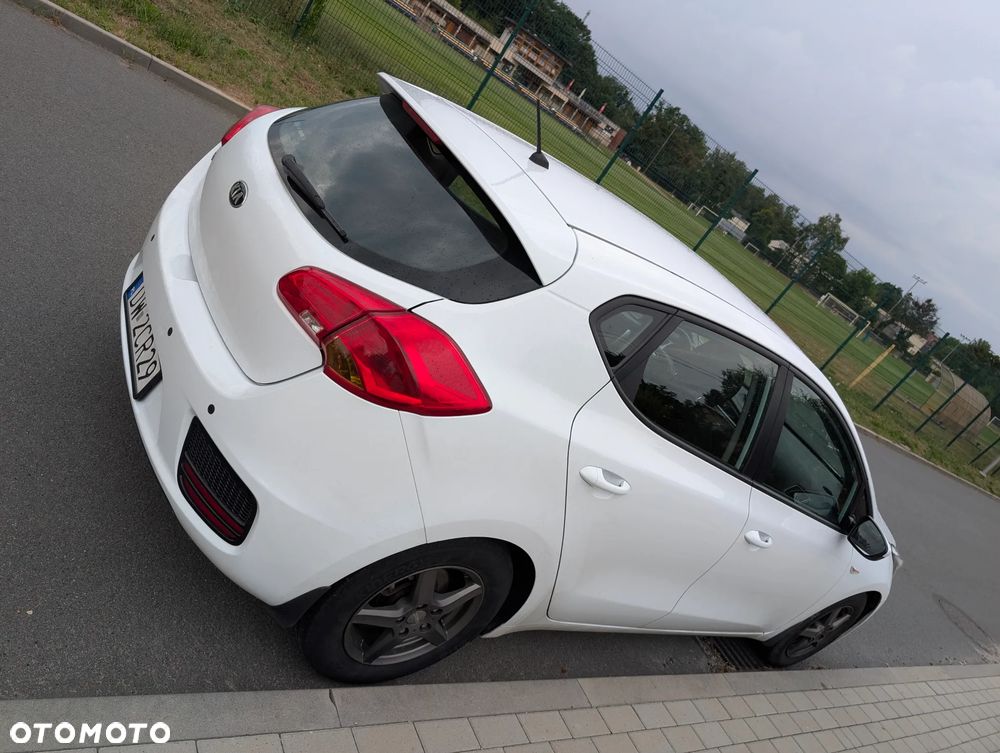 Kia Ceed 1.6 GDI M - 13