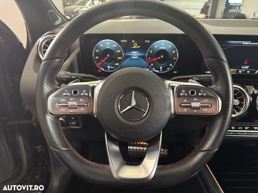 Mercedes-Benz GLA ver-250-4matic-7g--dct-amg-line - 17