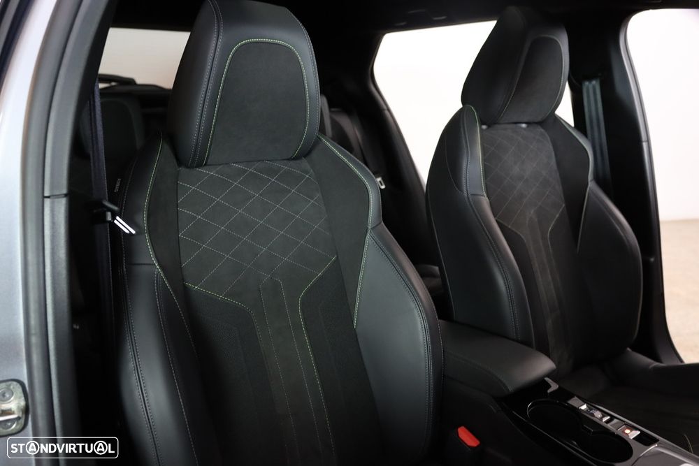 Peugeot 2008 PureTech 155 EAT8 GT - 24