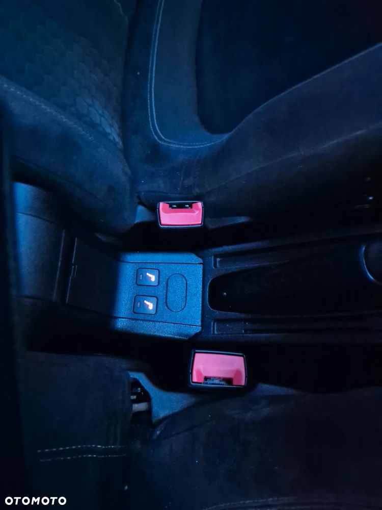 Fiat Punto Evo 1.4 16V Multiair Turbo Racing Start&Stop - 9